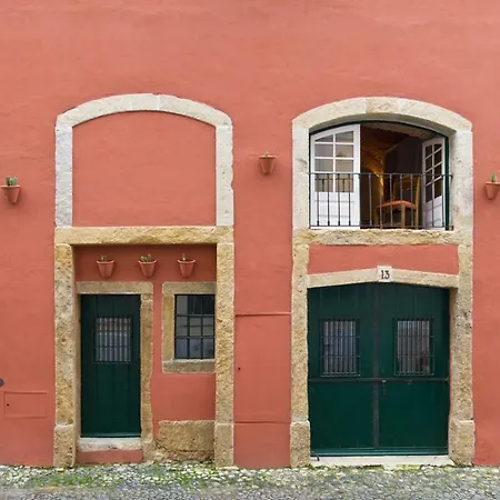 Casa Das Merceeiras * Lisbon